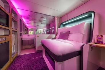 Yotelair London Heathrow Airport