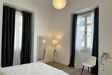 هاستل Suites Larios