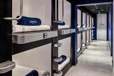 هتل کپسول Kepler Club Klia Terminal 1   Airside Transit