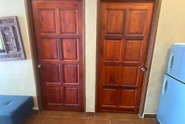 هتل Oyo 90910 Homestay D Lalang Inn