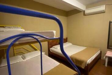 هتل Oyo 90910 Homestay D Lalang Inn