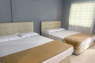 هتل Oyo 90910 Homestay D Lalang Inn
