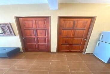 هتل Oyo 90910 Homestay D Lalang Inn