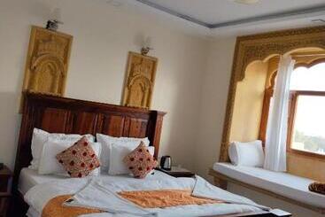 هتل Sunrise Jaisalmer