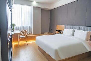 هتل Thank Inn Chain Kashgar Ancient City Wanda