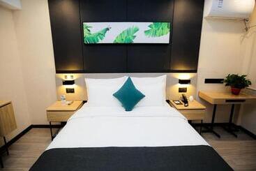 هتل Thank Inn Chain Xianyang Renmin Road Central Plaza