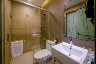 هتل Thank Inn Chain Xianyang Renmin Road Central Plaza