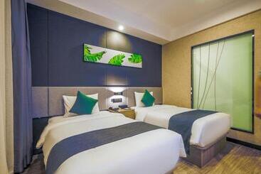 هتل Thank Inn Chain Xianyang Renmin Road Central Plaza