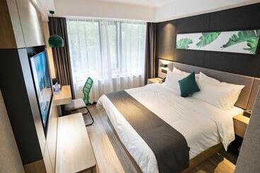 هتل Thank Inn Chain Zhuzhou University Of Technology Shennongcheng