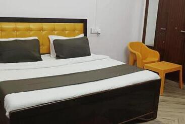 پانسیون Dbr Guest House