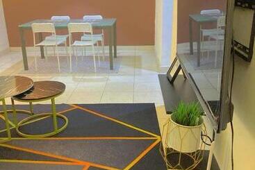 پانسیون Nr Cyberstay 2 Shared Apartment