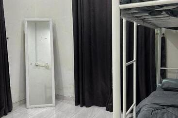 پانسیون Sufi Homestay Kota Bharu