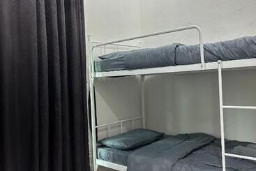 پانسیون Sufi Homestay Kota Bharu
