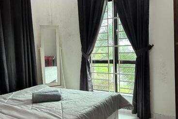 پانسیون Sufi Homestay Kota Bharu