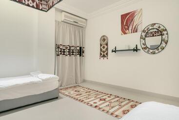 Sands Inn Hostel