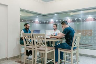 Sands Inn Hostel