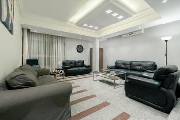 Sands Inn Hostel