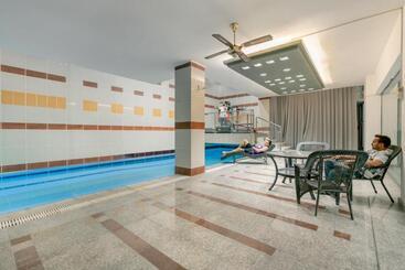Sands Inn Hostel