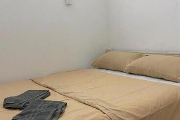 Hostel Rumahrehat
