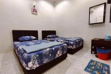 هاستل Trex_batu Pahat Homestay