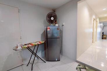 هاستل Trex_batu Pahat Homestay