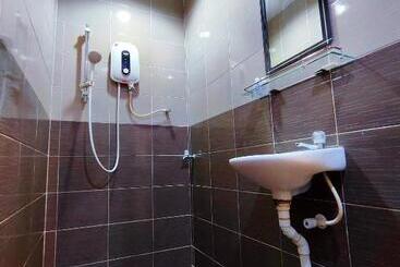 هاستل Trex_batu Pahat Homestay