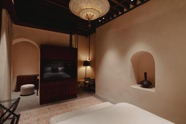 هتل Al Balad Hospitality