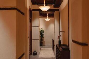 هتل Al Balad Hospitality