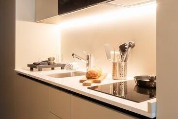 Отель Ariv Apartments Zug