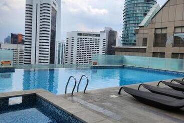 هتل Cormar Suites 163 Studio Walking Distance To Petronas Twin Tower Klcc