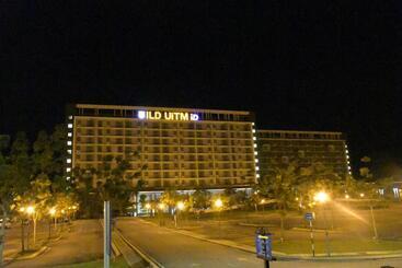 هتل کپسول Ild Uitm Bandar Enstek Nilai