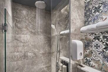 هتل Mercure Icon Singapore City Centre