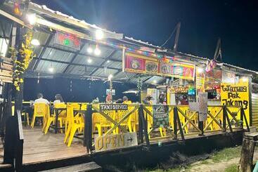 هتل Perhentian Mama S