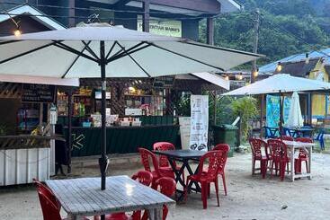هتل Perhentian Mama S