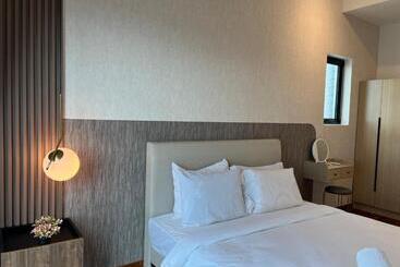 هتل Reizz Residence By Luxury Suites