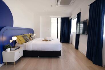 هتل Ukiyo Suites