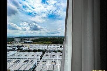 Near Klia   Kipcore Suite B   Town Centre Sepang