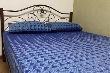 پانسیون Adeela Homestay @ Bandar Kuantan