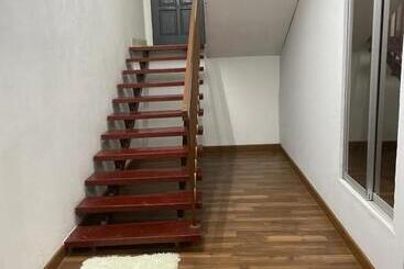 پانسیون Adeela Homestay @ Bandar Kuantan