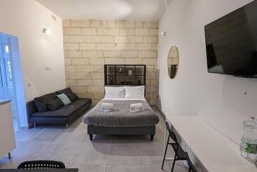 پانسیون Casa Cospicua Knight Residency