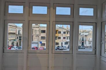 پانسیون Casa Cospicua Knight Residency