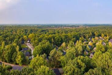 استراحتگاه Summio Landgoed Het Grote Zand