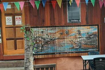 Aa Backpackers Hostel