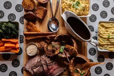 هاستل The Plough Inn