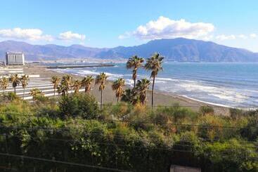 B&b Parnaso