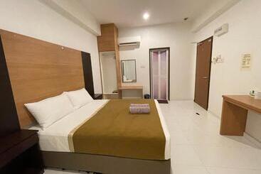Dz Hotel Salor