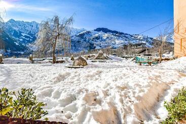 Fabhotel Himalyan Valley Resorts