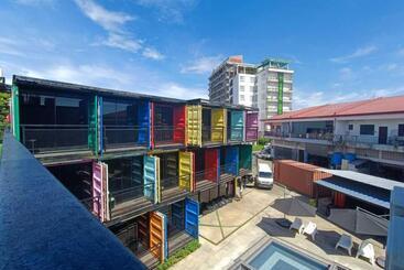 هتل Boxinn The Kontena Home