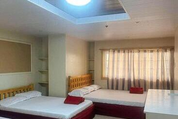 هتل Reddoorz At Stay Inn Baguio City