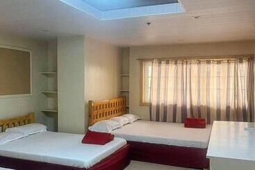 هتل Reddoorz At Stay Inn Baguio City
